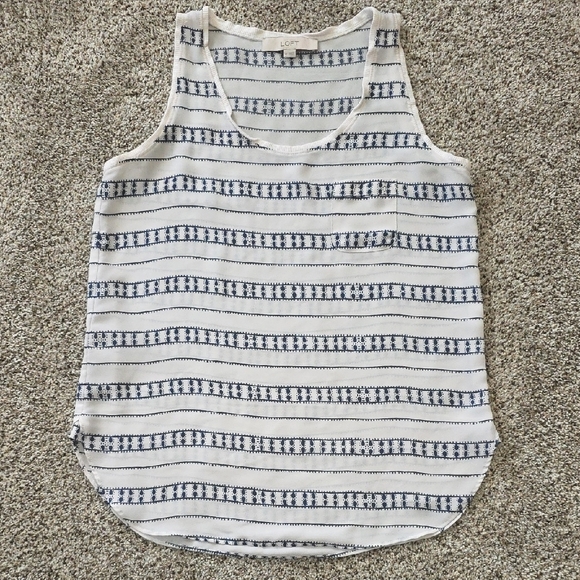 LOFT Tops - LOFT Women's Navy and White Patterned Tank Top